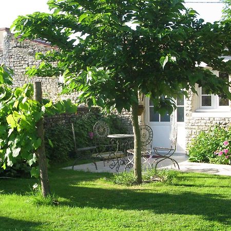 La Claverie Sainte-Radegonde-des-Noyers Экстерьер фото