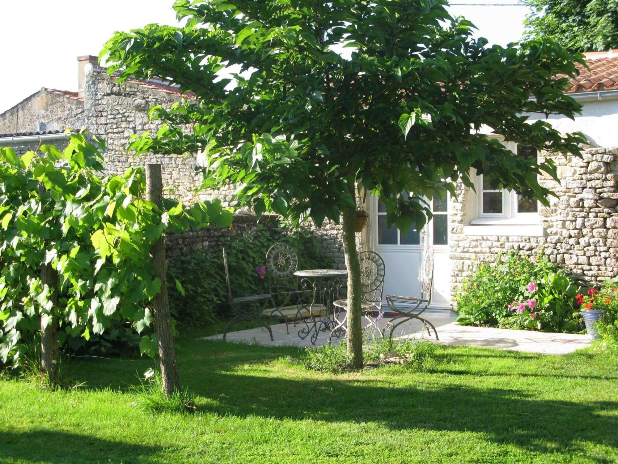 La Claverie Sainte-Radegonde-des-Noyers Экстерьер фото