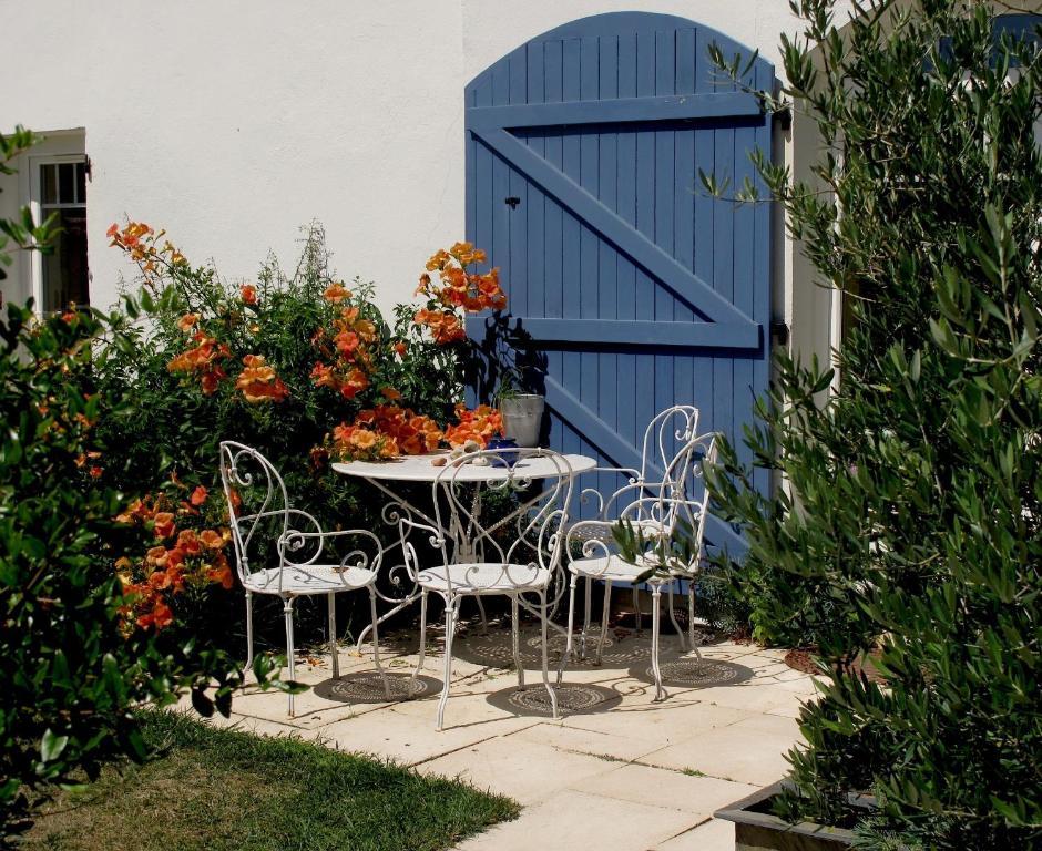 La Claverie Sainte-Radegonde-des-Noyers Экстерьер фото